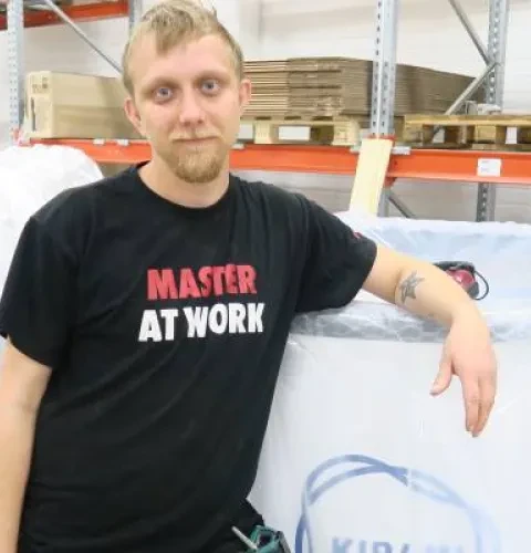 Frans Kuusinen | | Kirami Personal Präsentation