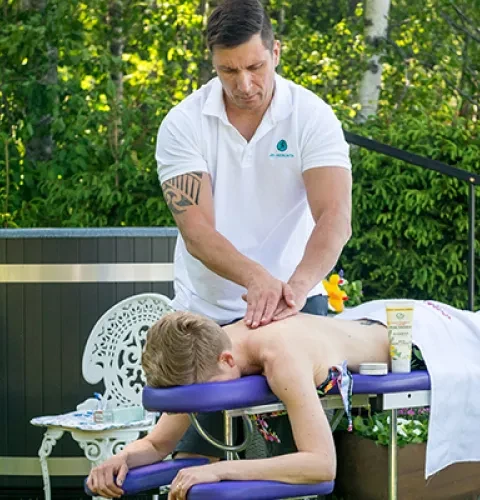 Hoitohuone Sinja: Kalte und Warme Körperbehandlungen | Kirami