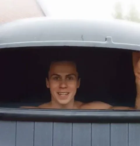 Hottubselect - Händler aus den Niederlanden | Kirami