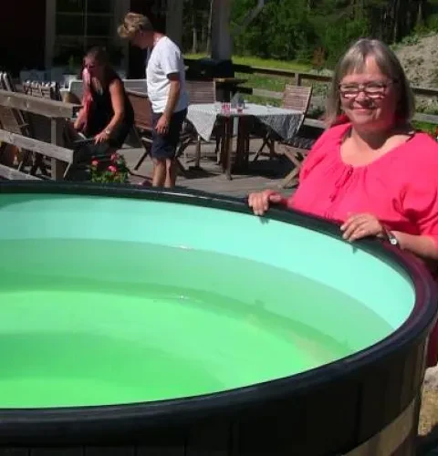 Ein 10 Jahre altes Becken wich einem neuen | Kirami