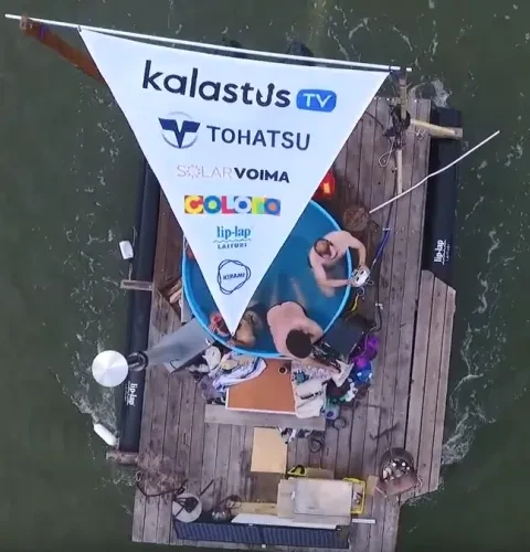 Mit dem Badefass nach Tallinn | Kirami