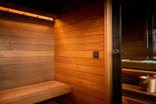 Kirami FinVision® -Umkleidekabine S Misty, Rechts – hochwertige Handwerkskunst