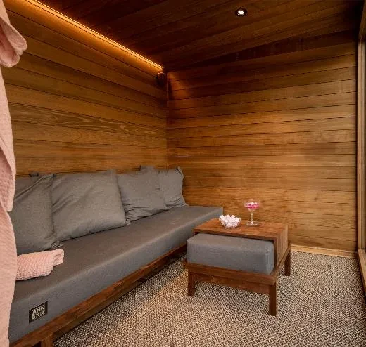 Die Lounge ist der perfekte Plaze zum Entspannen und um die Hektik des Alltags zu vergessen | Kirami FinVision® -lounge M Misty