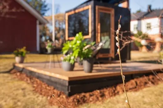 Kirami FinVision® -sauna M Zero (GlowBlack and CoralWhite)_Solarsystem model